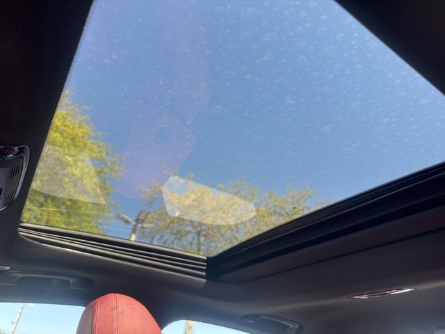 Used 2023 BMW 330i 330i w/ Premium Package image 24