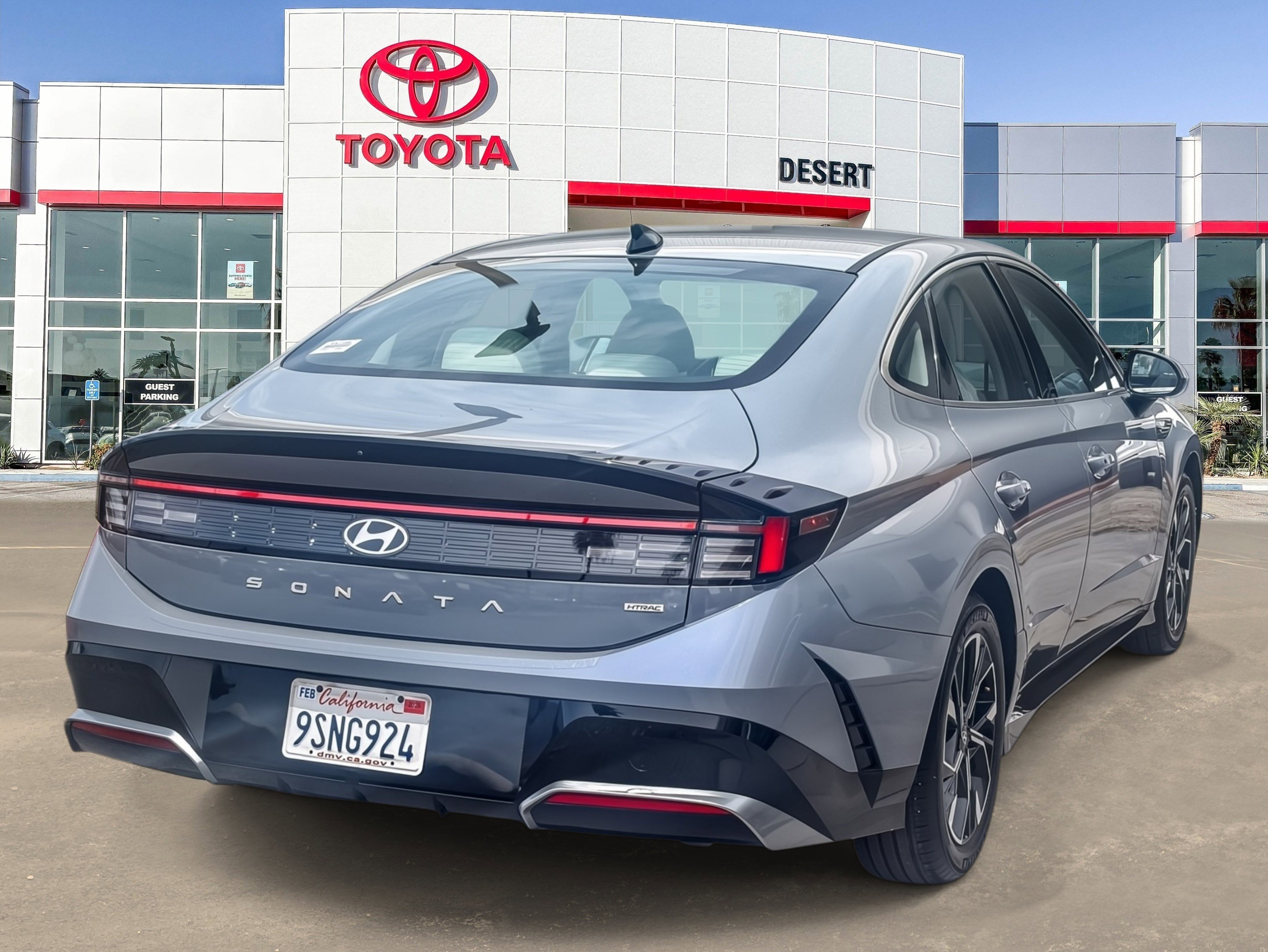 Used 2025 Hyundai Sonata SEL AWD/4WD image 7