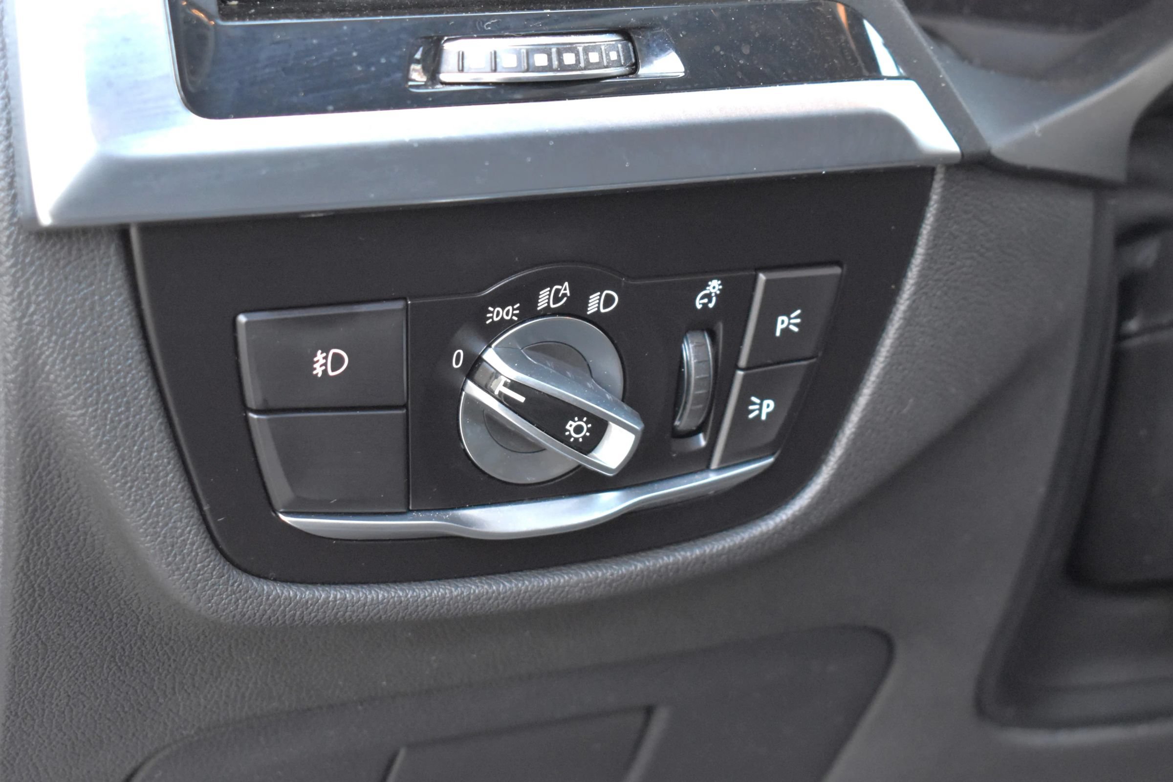 Used 2019 BMW X3 sDrive30i RWD image 50