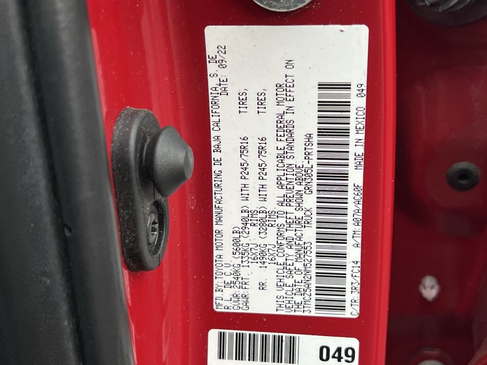 Used 2022 Toyota Tacoma SR5 AWD/4WD image 39