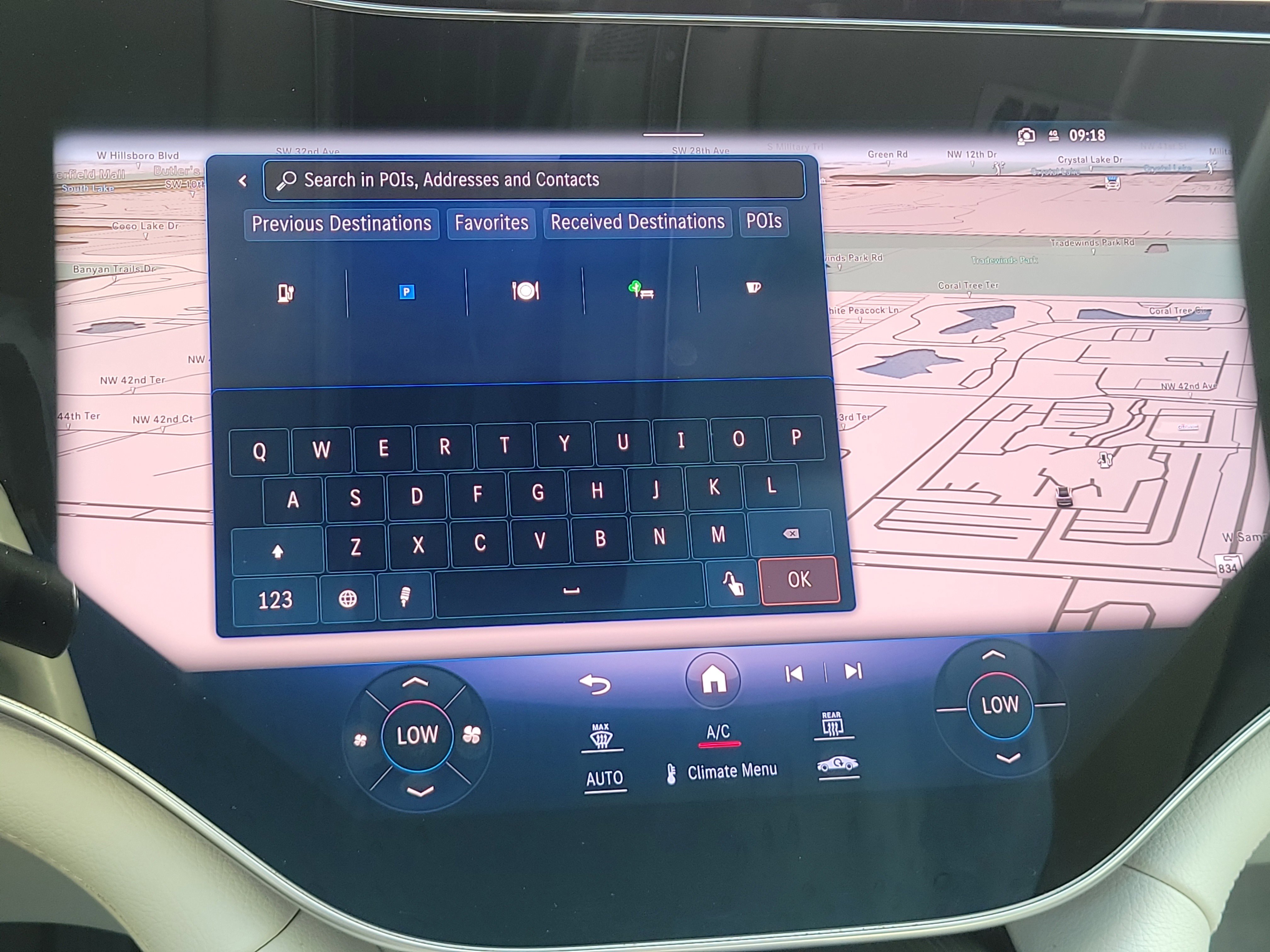 Used 2023 Mercedes-Benz EQS 580 4MATIC SUV image 29