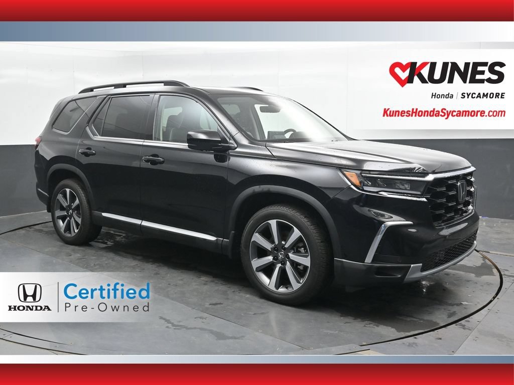 Used 2025 Honda Pilot Elite image 1