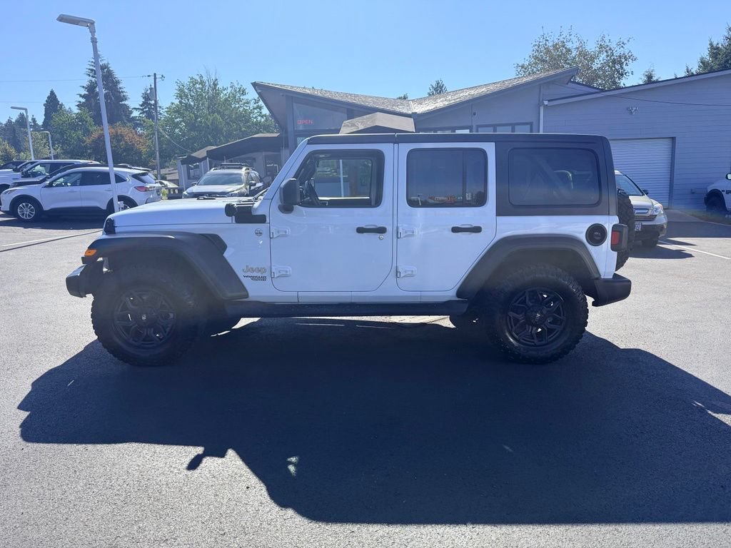 Used 2018 Jeep Wrangler Unlimited Sport AWD/4WD image 2