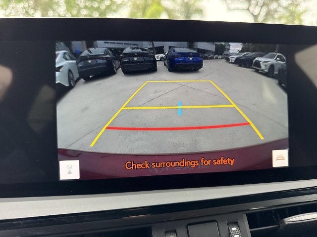 Certified 2024 Lexus ES 350 w/ Premium Package FWD image 17