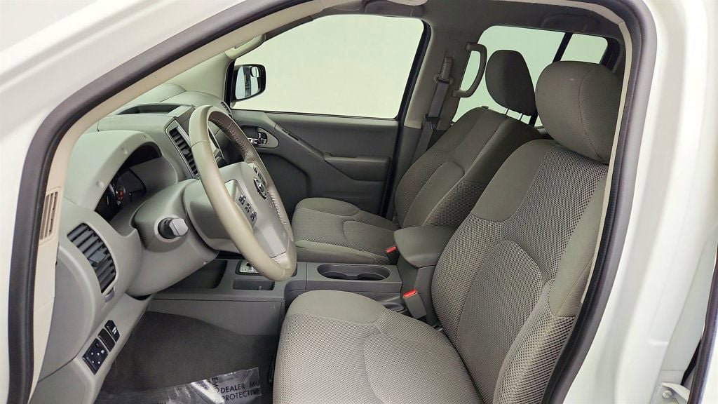 Used 2019 Nissan Frontier SV w/ Value Truck Package RWD image 19
