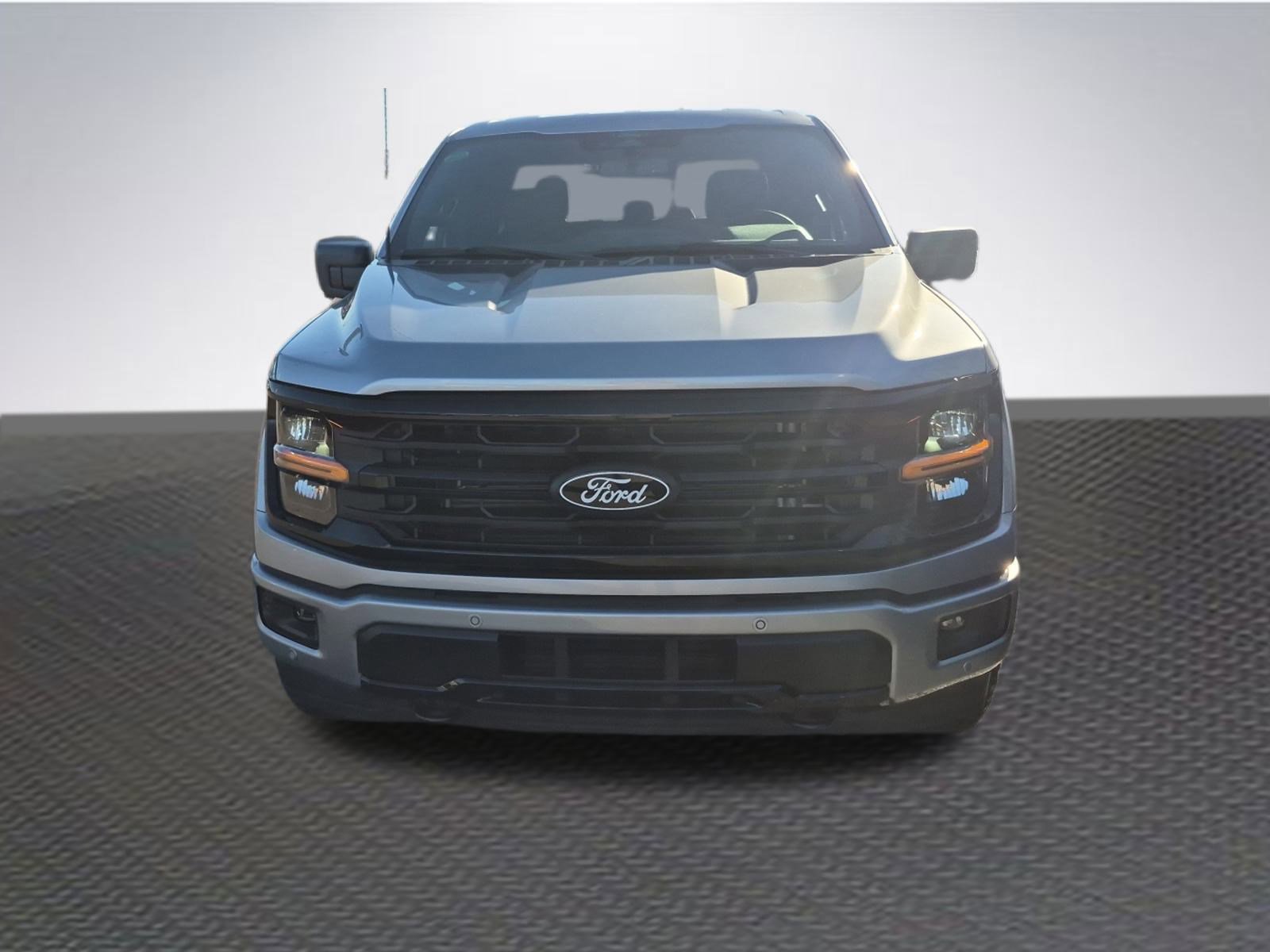 New 2025 Ford F150 XLT w/ Equipment Group 302A MID image 3