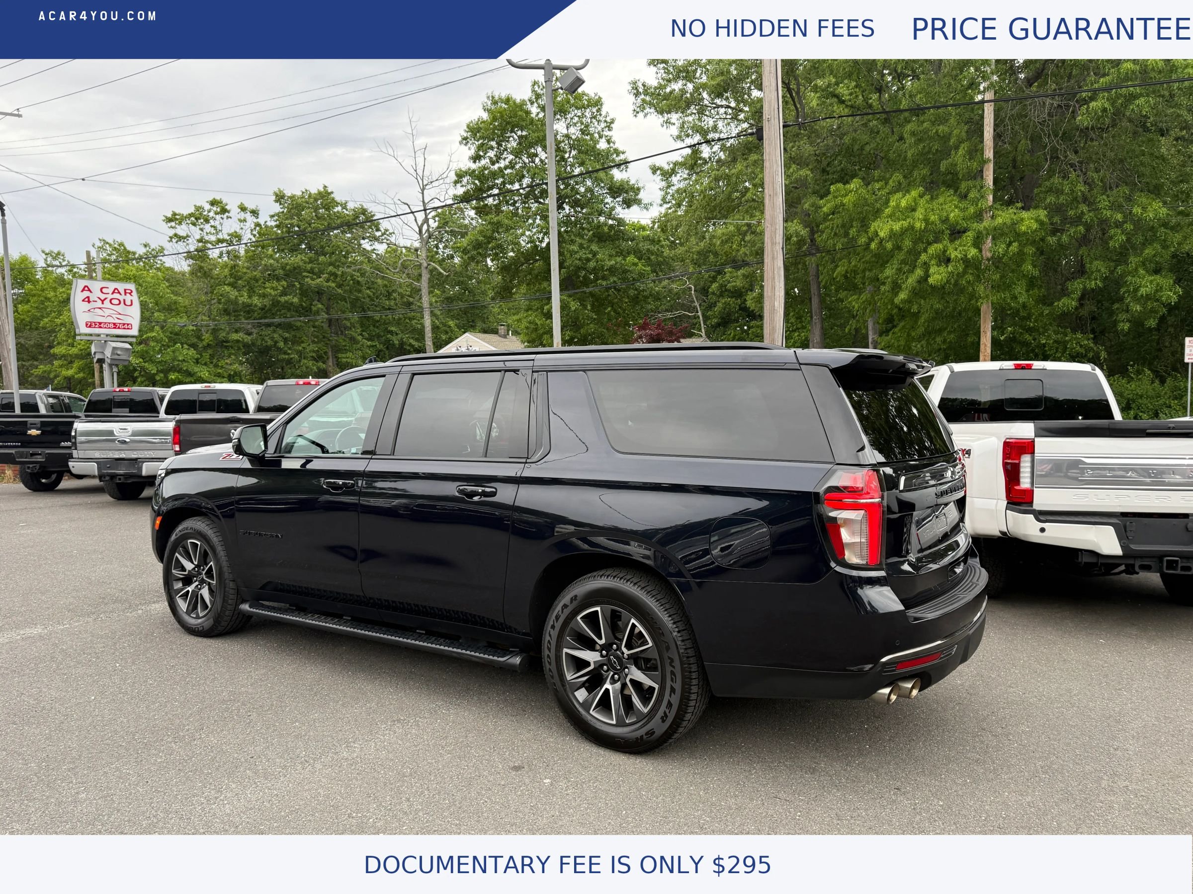 Used 2022 Chevrolet Suburban Z71 w/ Z71 Off-Road Package AWD/4WD image 4