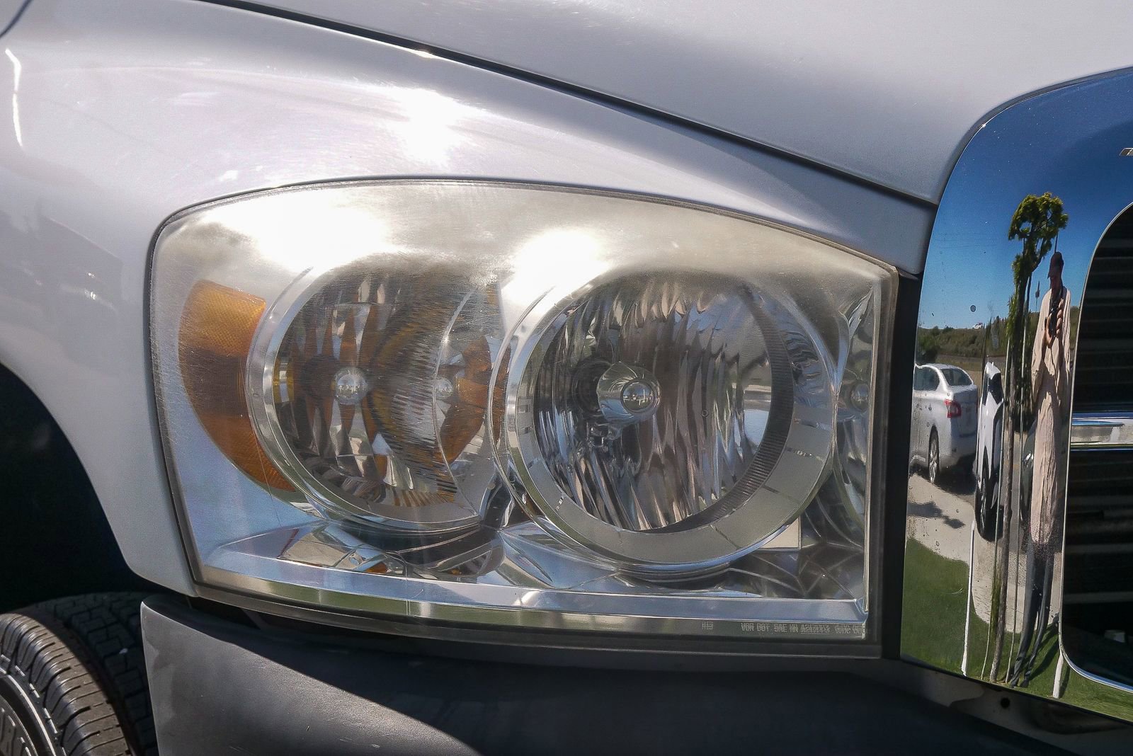 Used 2007 Dodge Ram 3500 Truck SLT image 4