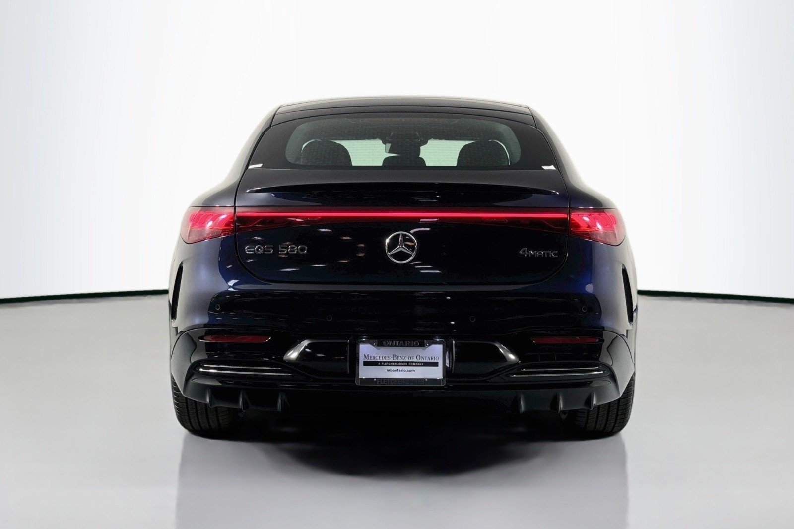 Certified 2022 Mercedes-Benz EQS 580 4MATIC Sedan image 4