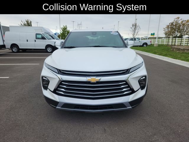 Used 2023 Chevrolet Blazer Premier image 2