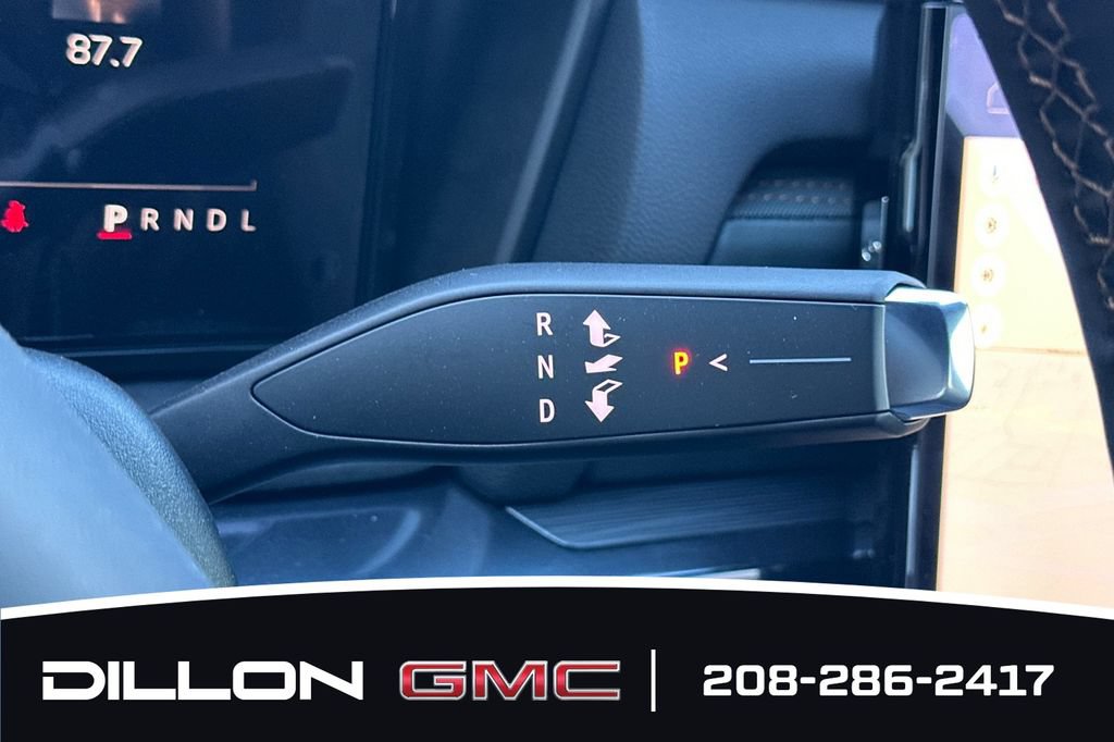 New 2026 GMC Terrain AT4 w/ Convenience Package III AWD/4WD image 24
