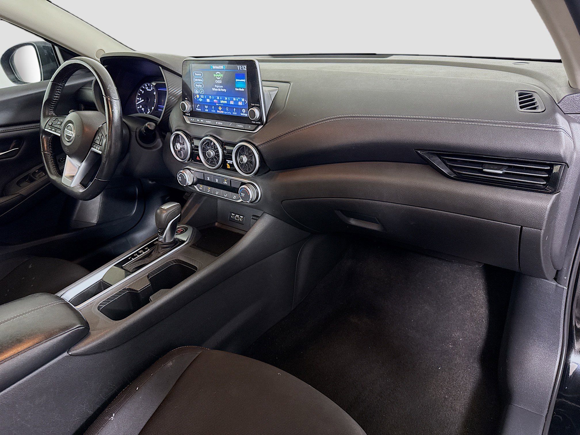 Used 2022 Nissan Sentra SV FWD image 30