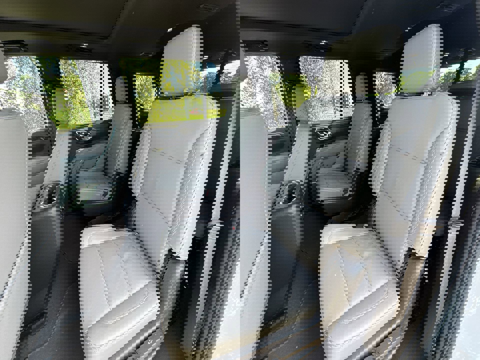 Used 2021 Chevrolet Tahoe Z71 w/ Z71 Signature Package image 22