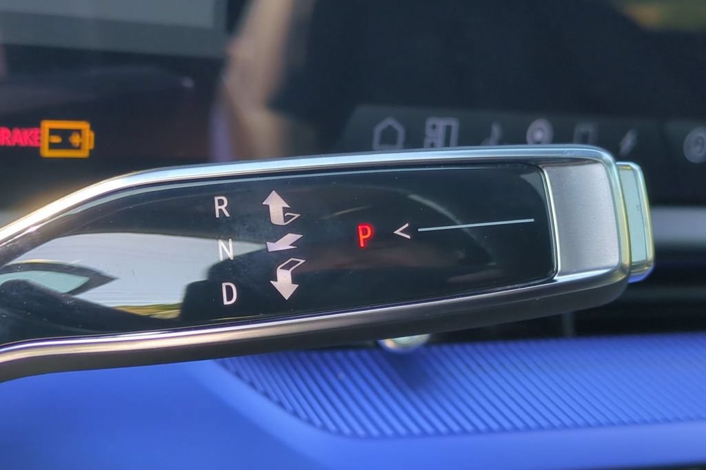 New 2026 Cadillac Optiq V w/ Magnus Launch Edition AWD/4WD image 7