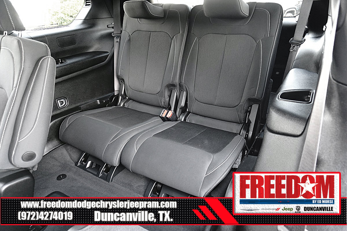 Certified 2025 Jeep Grand Cherokee L Laredo RWD image 14