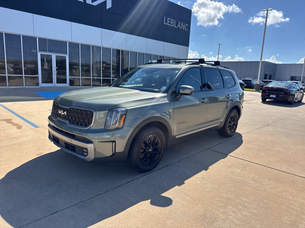 Certified 2023 Kia Telluride SX Prestige X-Pro AWD/4WD image 2