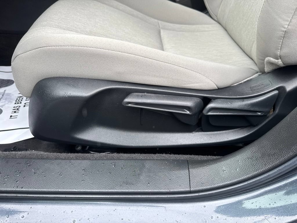 Used 2023 Honda Accord LX image 18