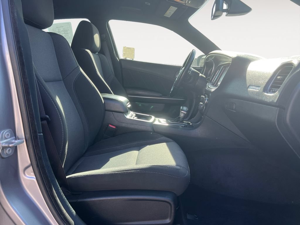 Used 2018 Dodge Charger R/T RWD image 15