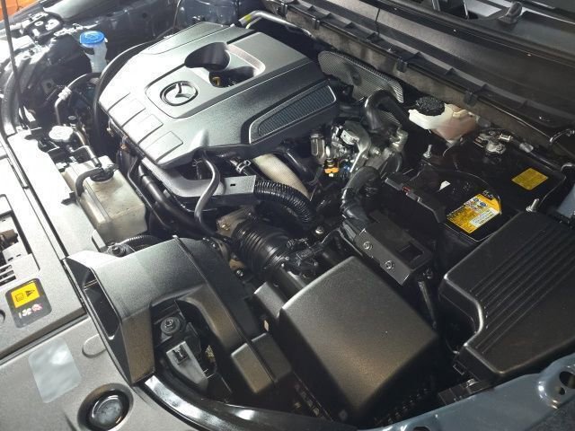 Used 2025 MAZDA CX-5 Carbon Edition image 10