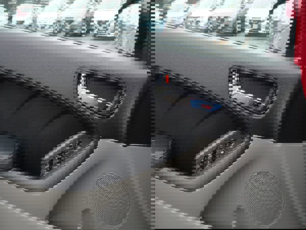 Used 2016 Kia Forte LX w/ LX Popular Plus Package image 15