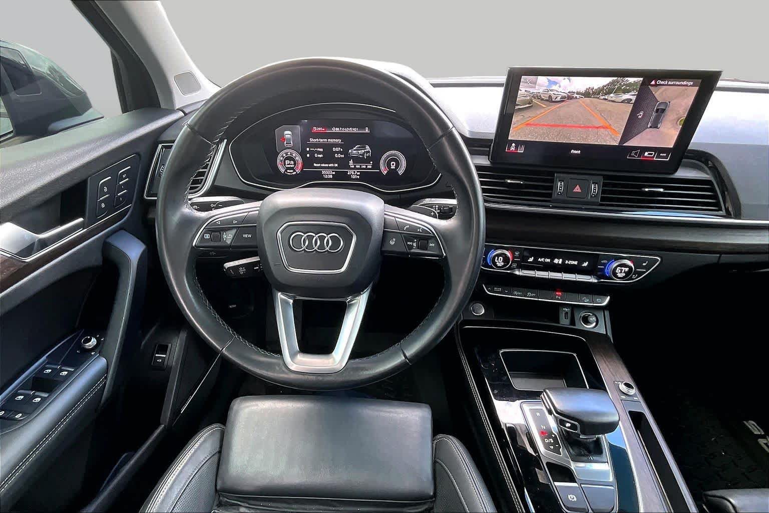 Used 2022 Audi Q5 2.0T Premium Plus w/ Premium Plus Package AWD/4WD image 6