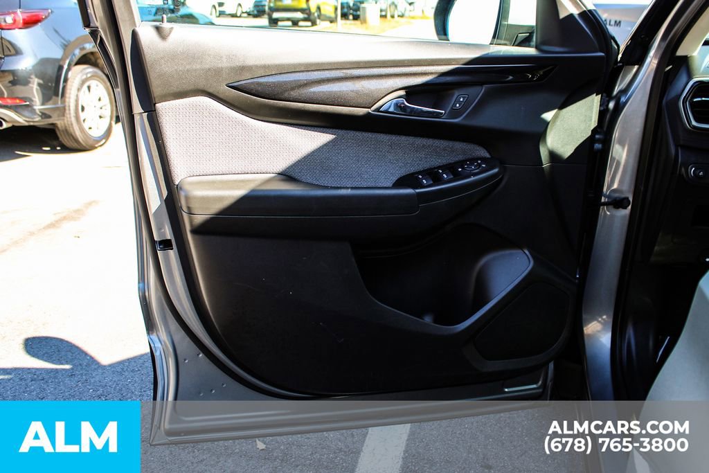 Used 2025 Chevrolet TrailBlazer LT image 39