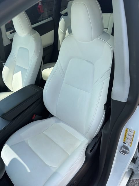 Used 2021 Tesla Model Y Performance AWD/4WD image 11
