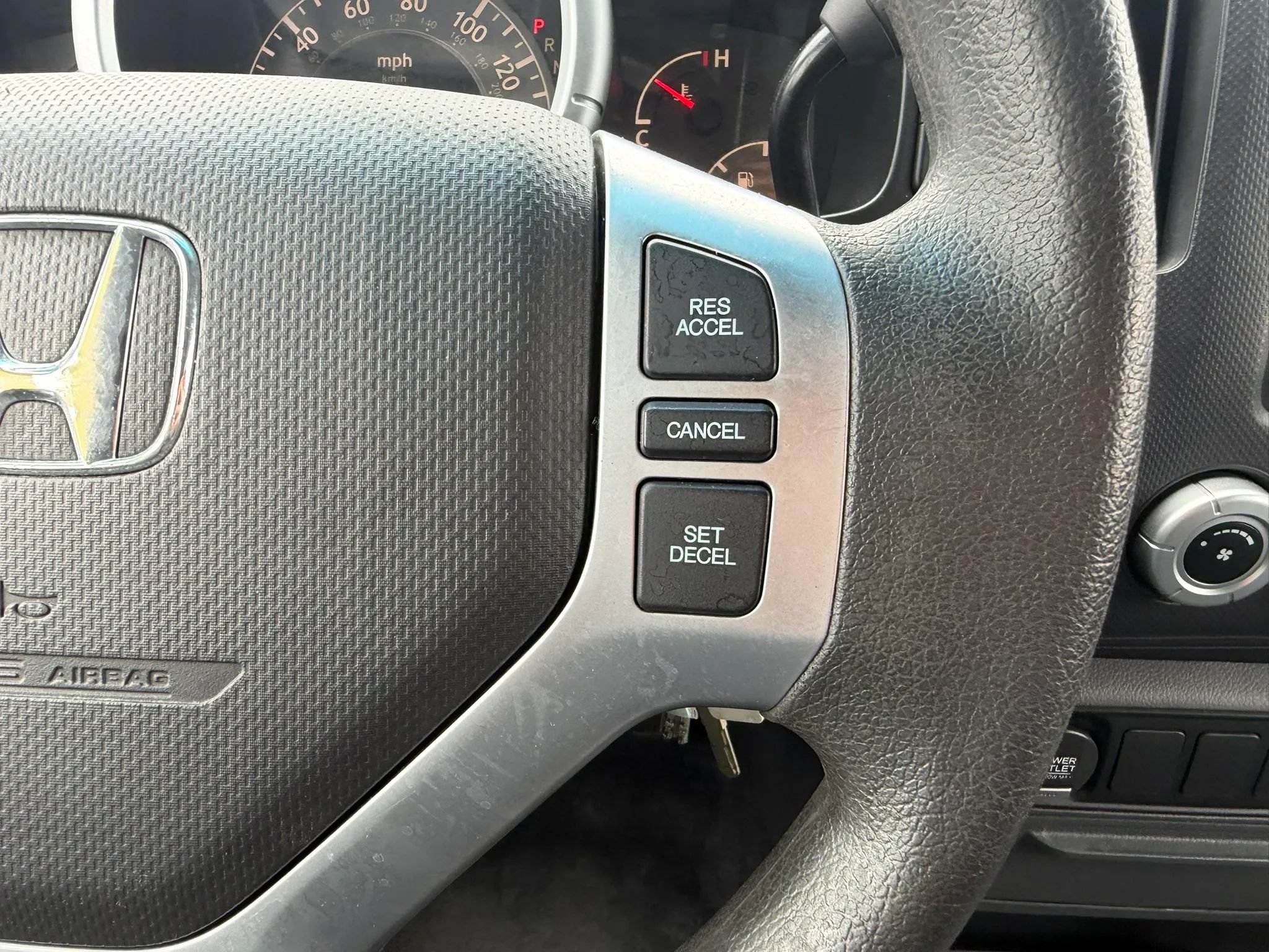 Used 2008 Honda Ridgeline RTX image 19