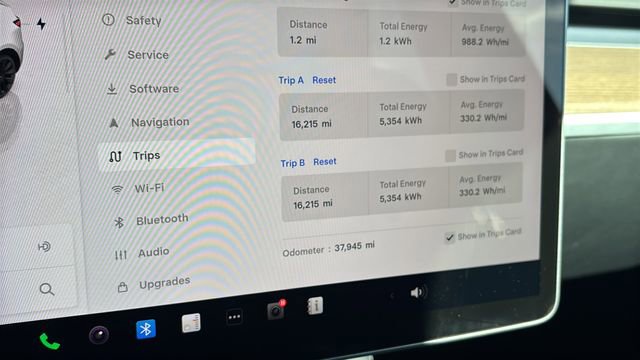 Used 2023 Tesla Model Y Long Range image 28