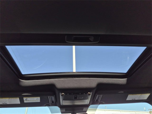 Certified 2022 Nissan Armada Platinum w/ Captain's Chairs Package image 32