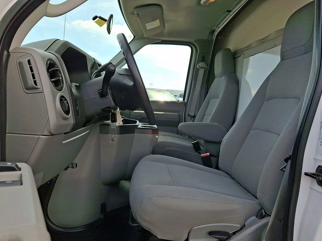 Used 2019 Ford E-350 and Econoline 350 Super Duty w/ Power Windows & Locks Group RWD image 16