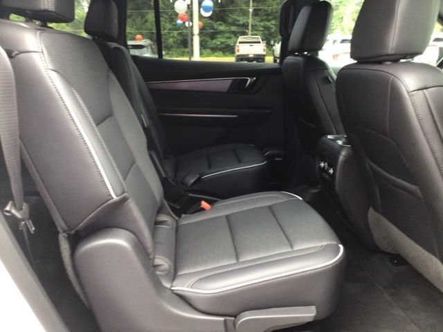 Used 2026 Buick Enclave Sport Touring FWD image 19