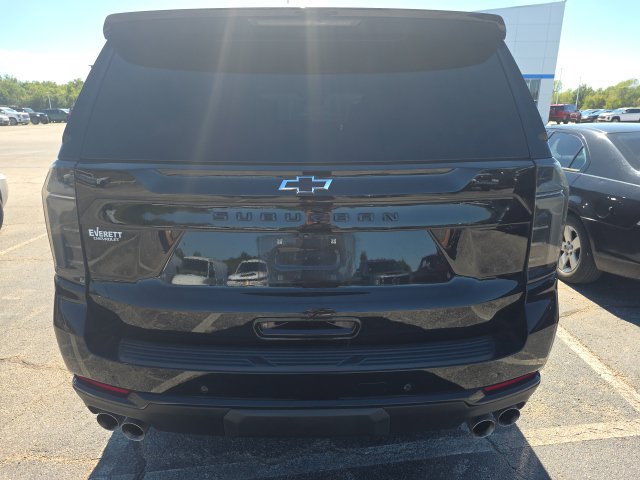 Used 2025 Chevrolet Suburban Z71 w/ Comfort Package AWD/4WD image 3