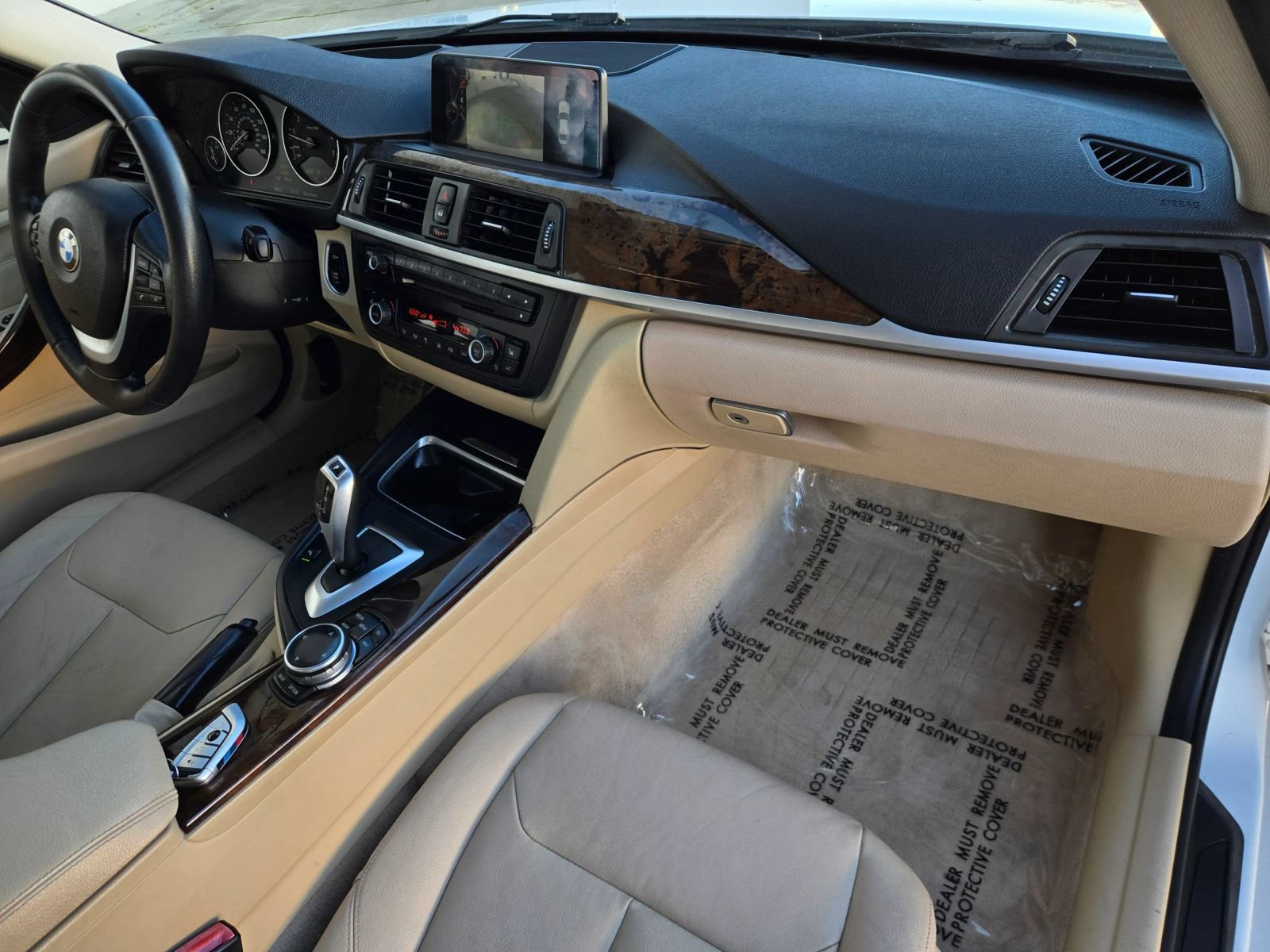 Used 2014 BMW 328i Sedan RWD image 2