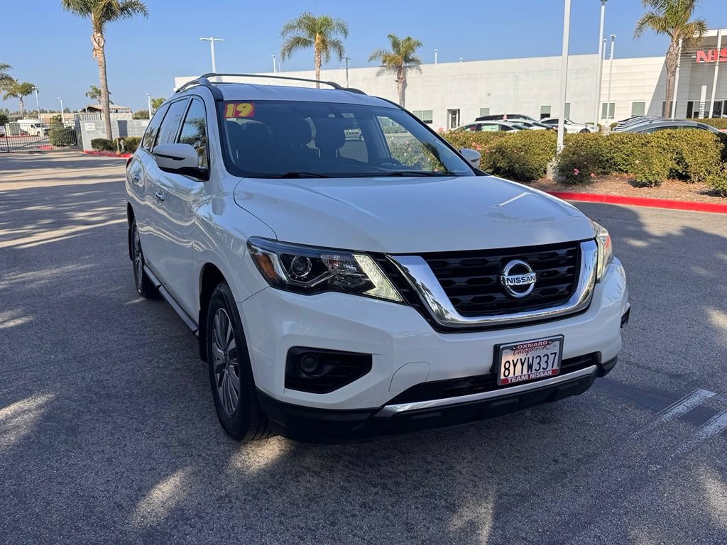 Certified 2019 Nissan Pathfinder S FWD video 2