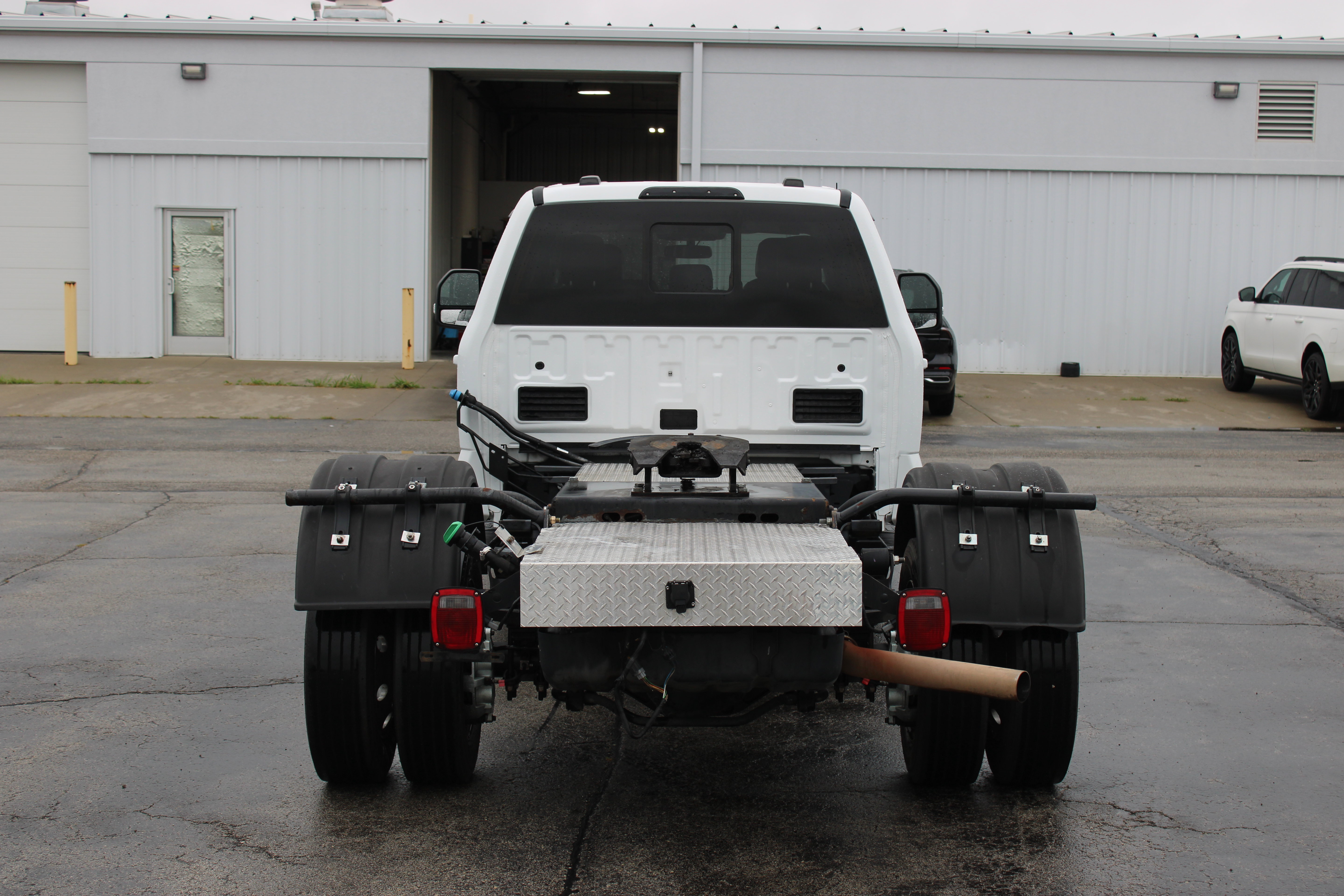Used 2024 Ford F450 Lariat AWD/4WD image 7