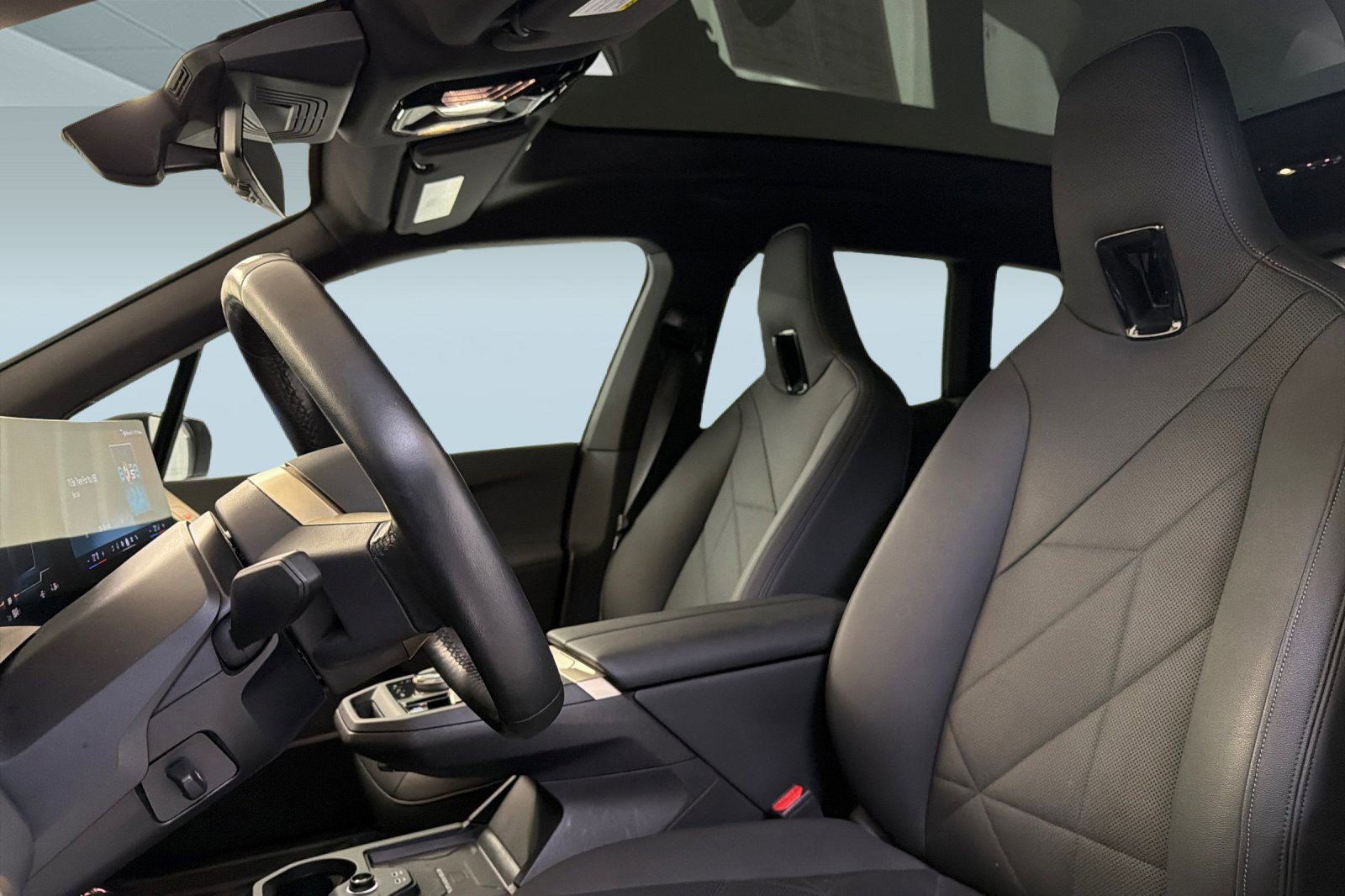 Used 2024 BMW iX xDrive50 AWD/4WD image 21