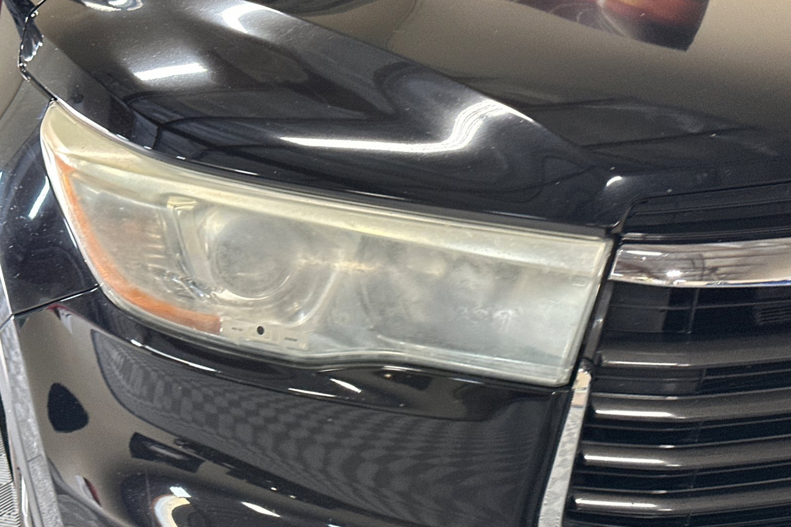 Used 2016 Toyota Highlander Limited AWD/4WD image 45