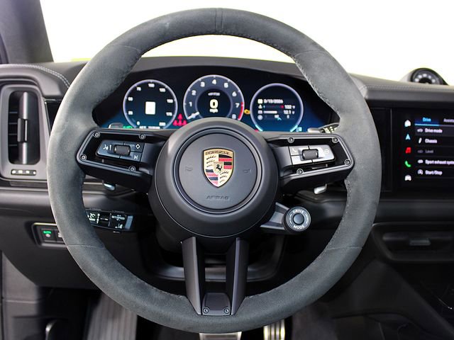 Certified 2025 Porsche Cayenne GTS image 14