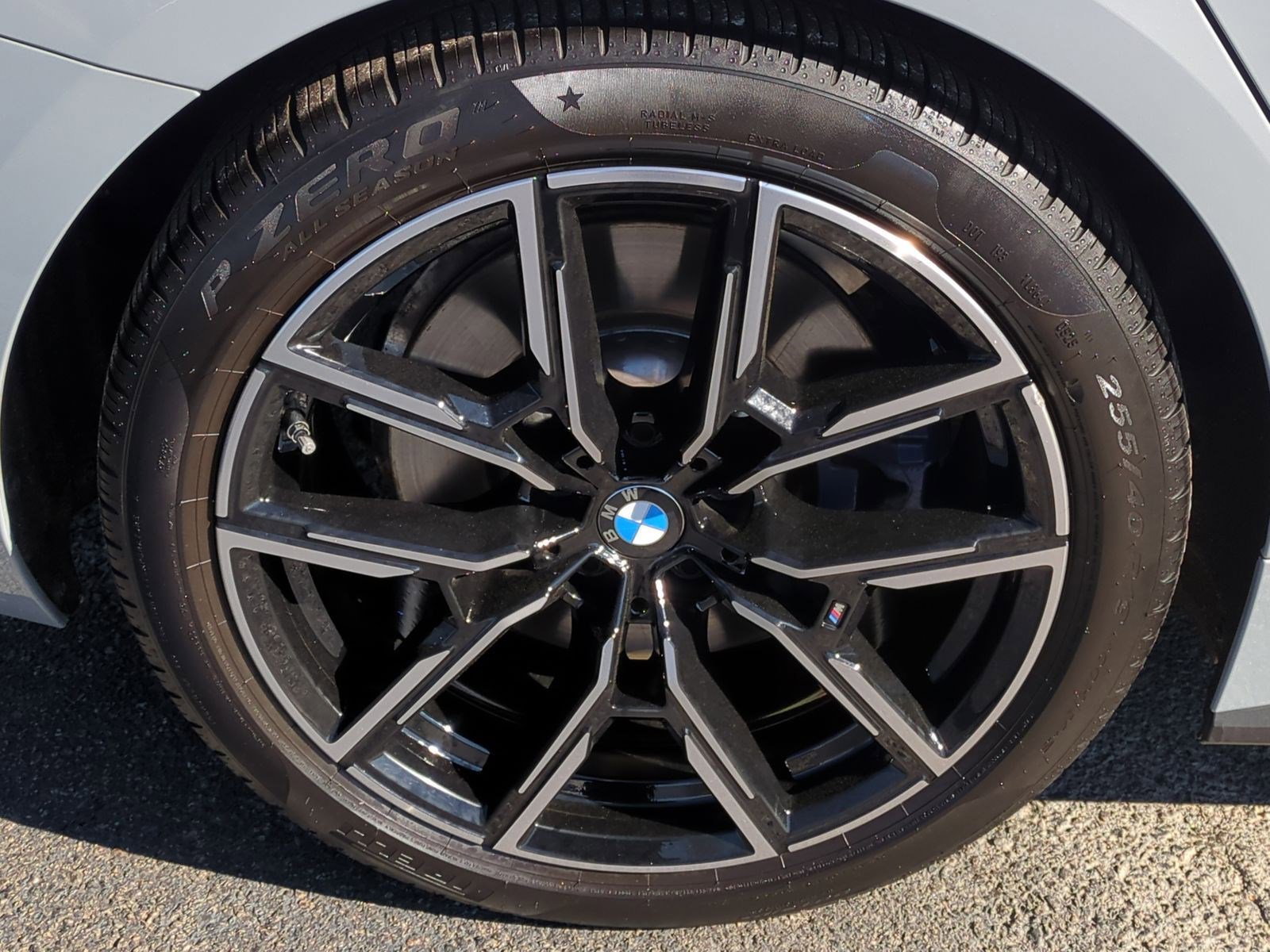 Used 2025 BMW M440i image 13