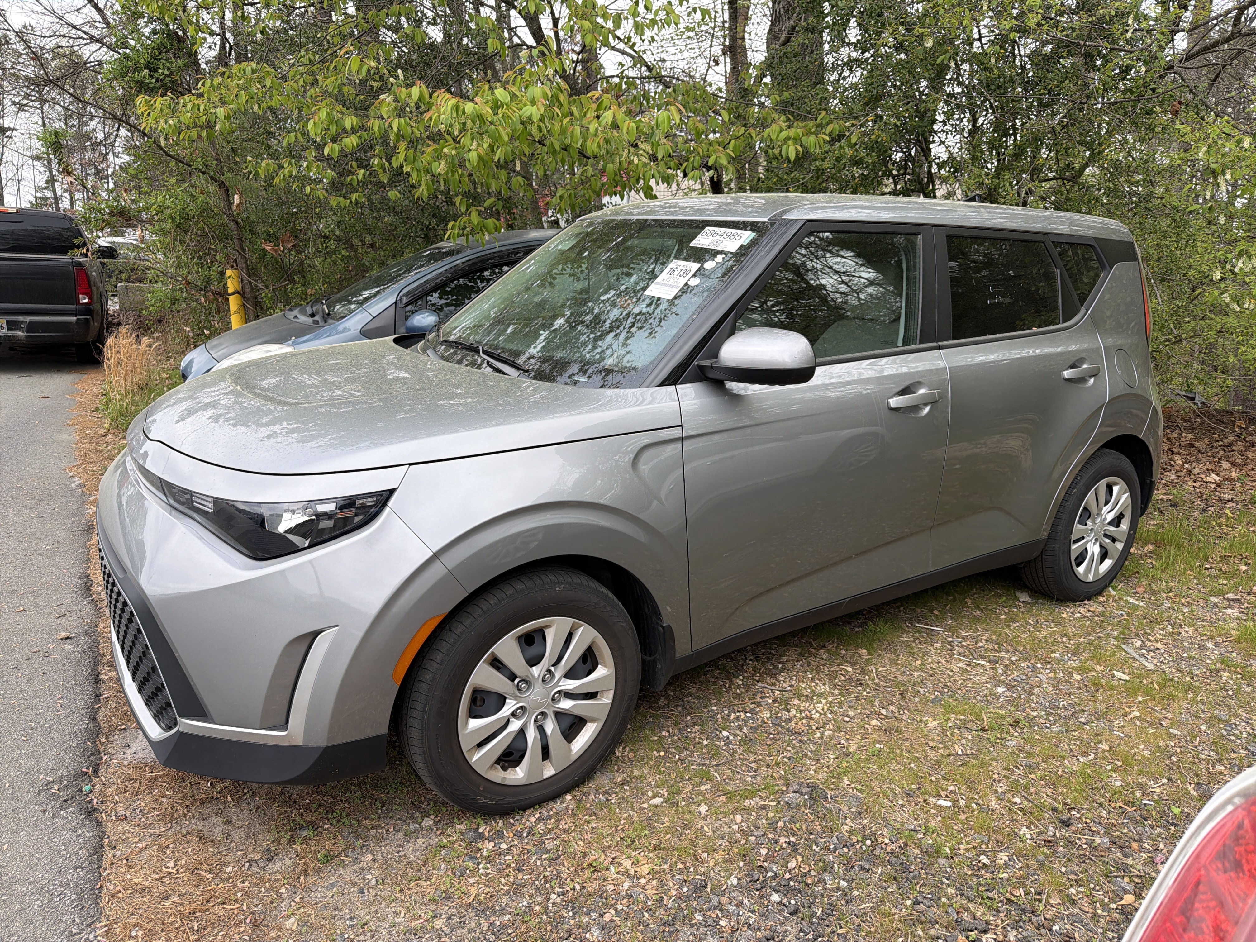 Used 2024 Kia Soul LX image 4