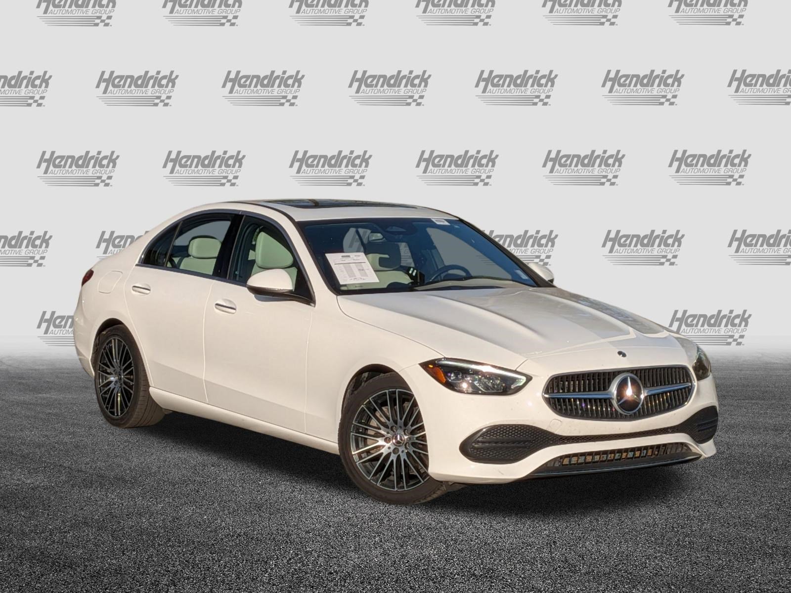 Used 2023 Mercedes-Benz C 300 Sedan image 2