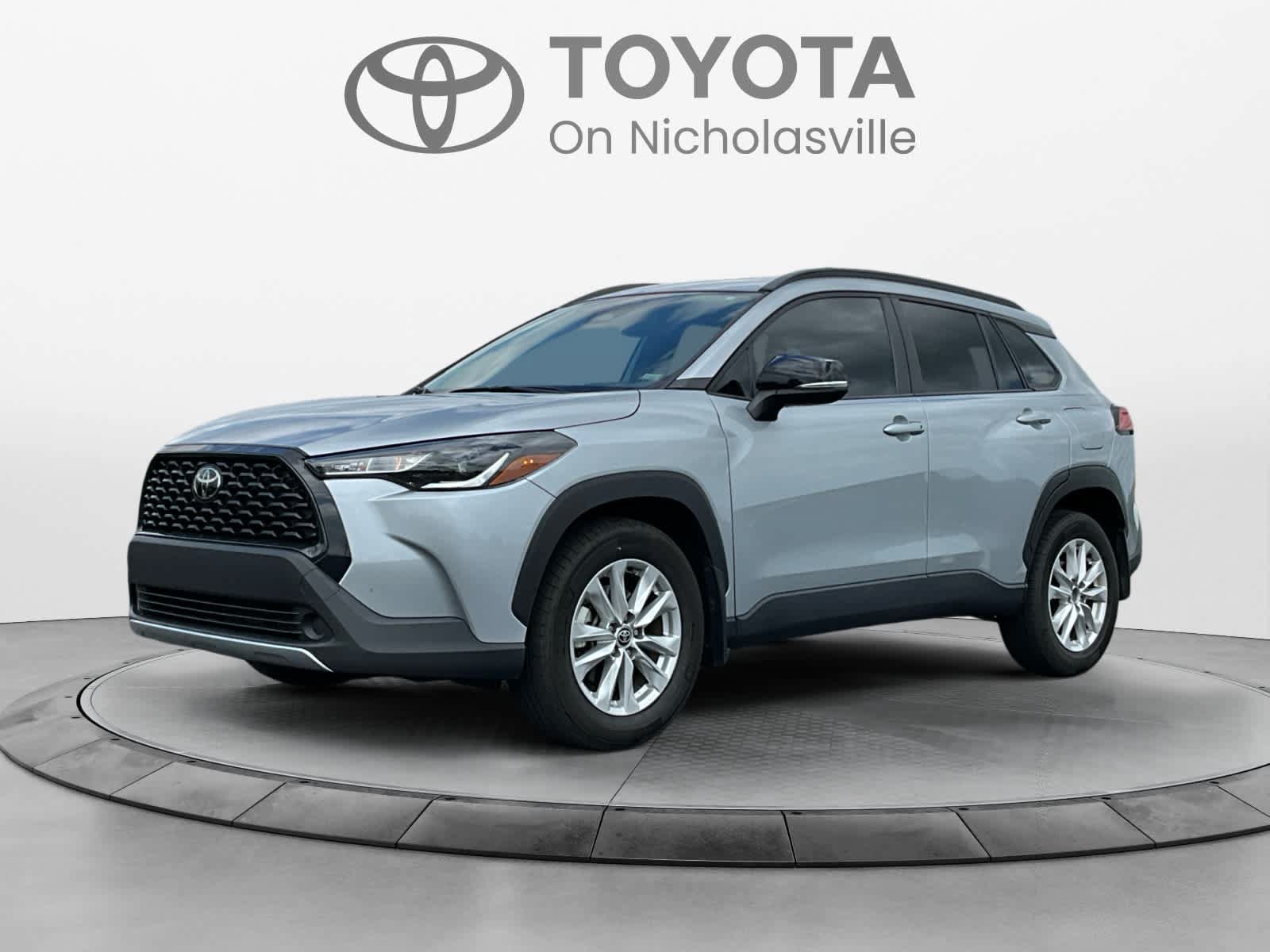 Used 2025 Toyota Corolla Cross LE w/ Moonroof Package