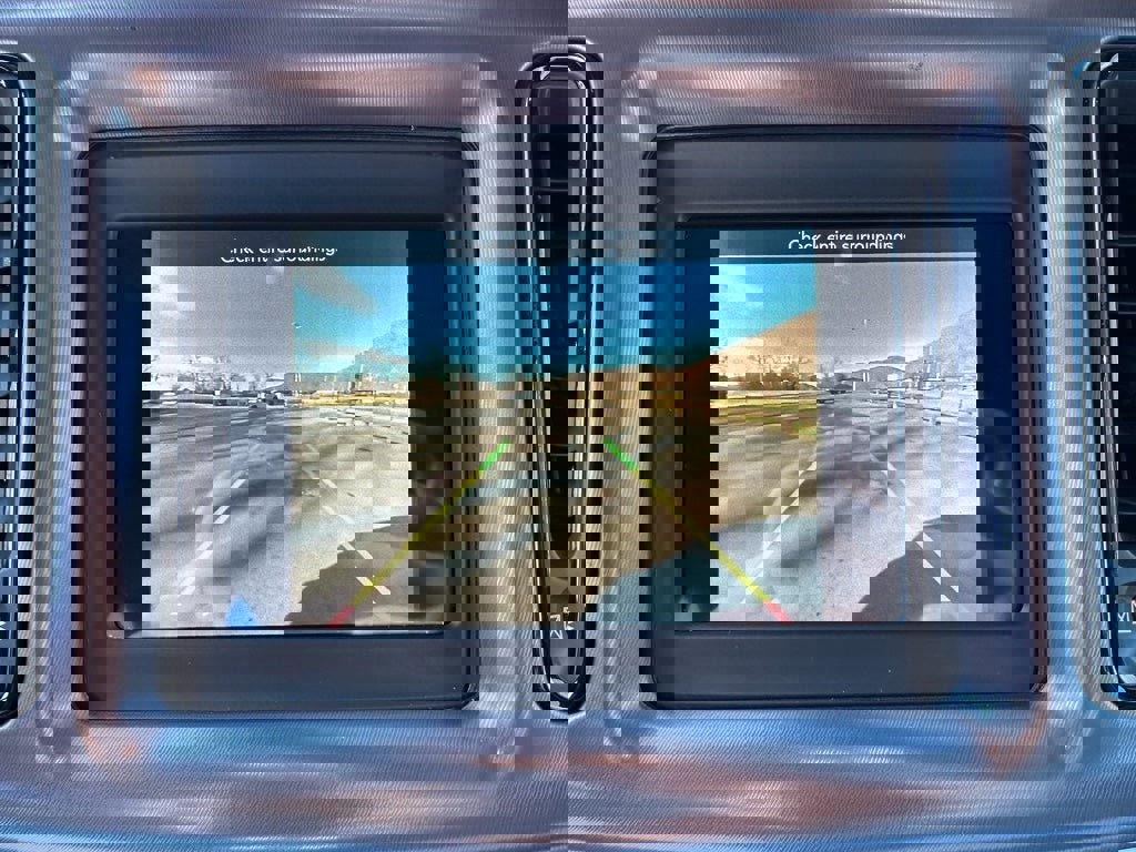 Used 2021 Dodge Challenger SXT image 21