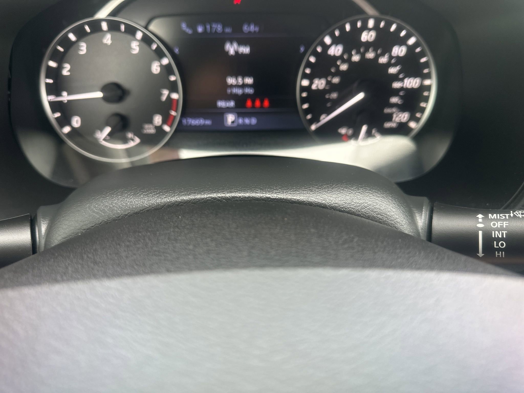 Used 2025 Nissan Frontier SV RWD image 23