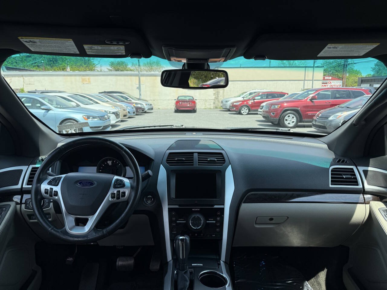 Used 2014 Ford Explorer Limited w/ Equipment Group 302A AWD/4WD image 14