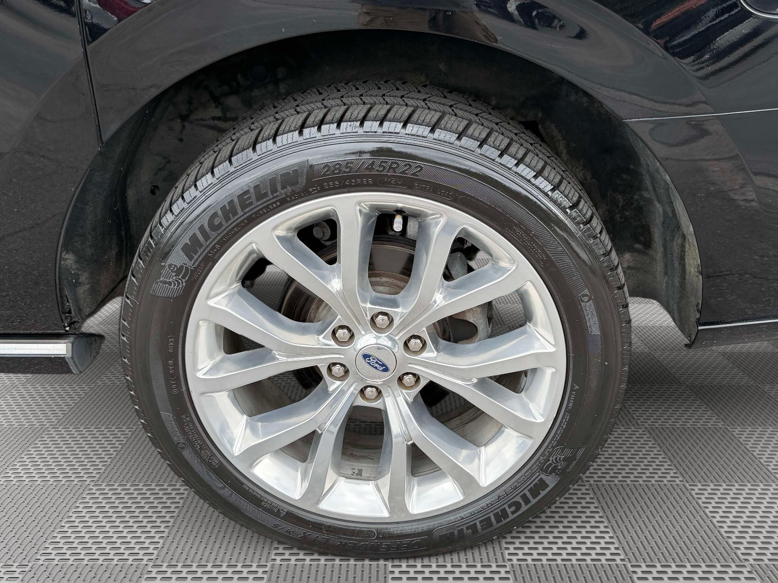 Used 2018 Ford Expedition Max Platinum AWD/4WD image 33