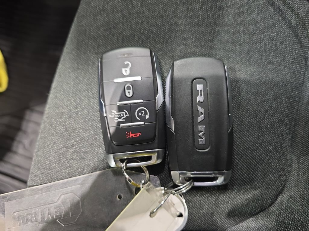 Used 2025 RAM 1500 Big Horn image 36