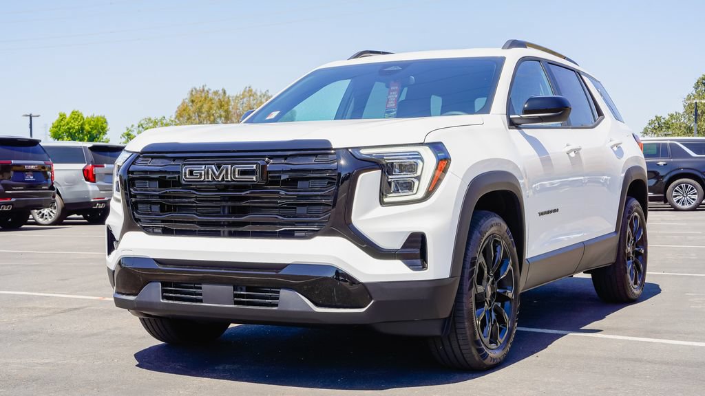 New 2026 GMC Terrain Elevation w/ Elevation Premium Package AWD/4WD image 2