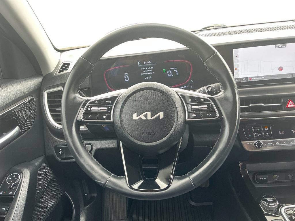 Used 2025 Kia Seltos S AWD/4WD image 18